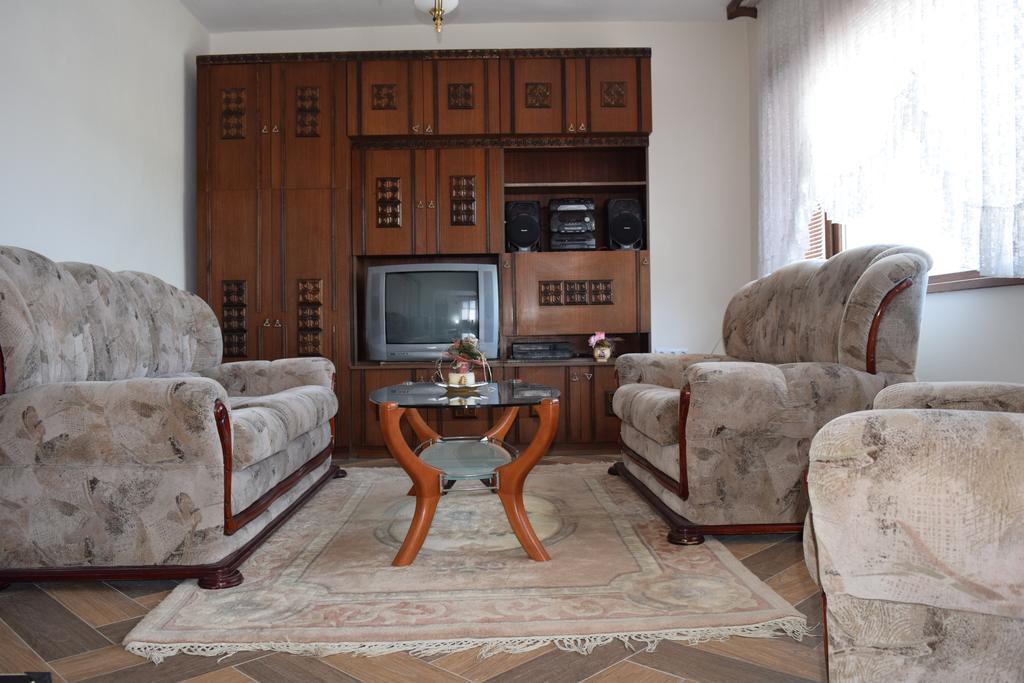 Grande Apartment Царево Екстер'єр фото